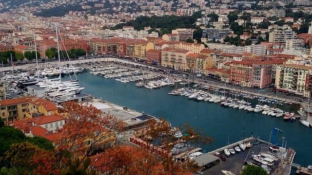 Smilycall Secrétaire à distance gérant les appels pour des professionnels des Alpes-Maritimes
